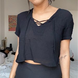Brandy Melville Cropped Shirt